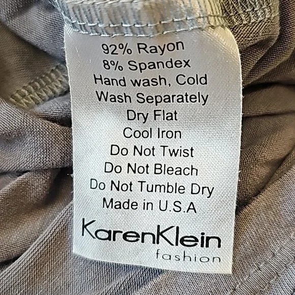 The COOLEST Dress! - Picture 7 of 7